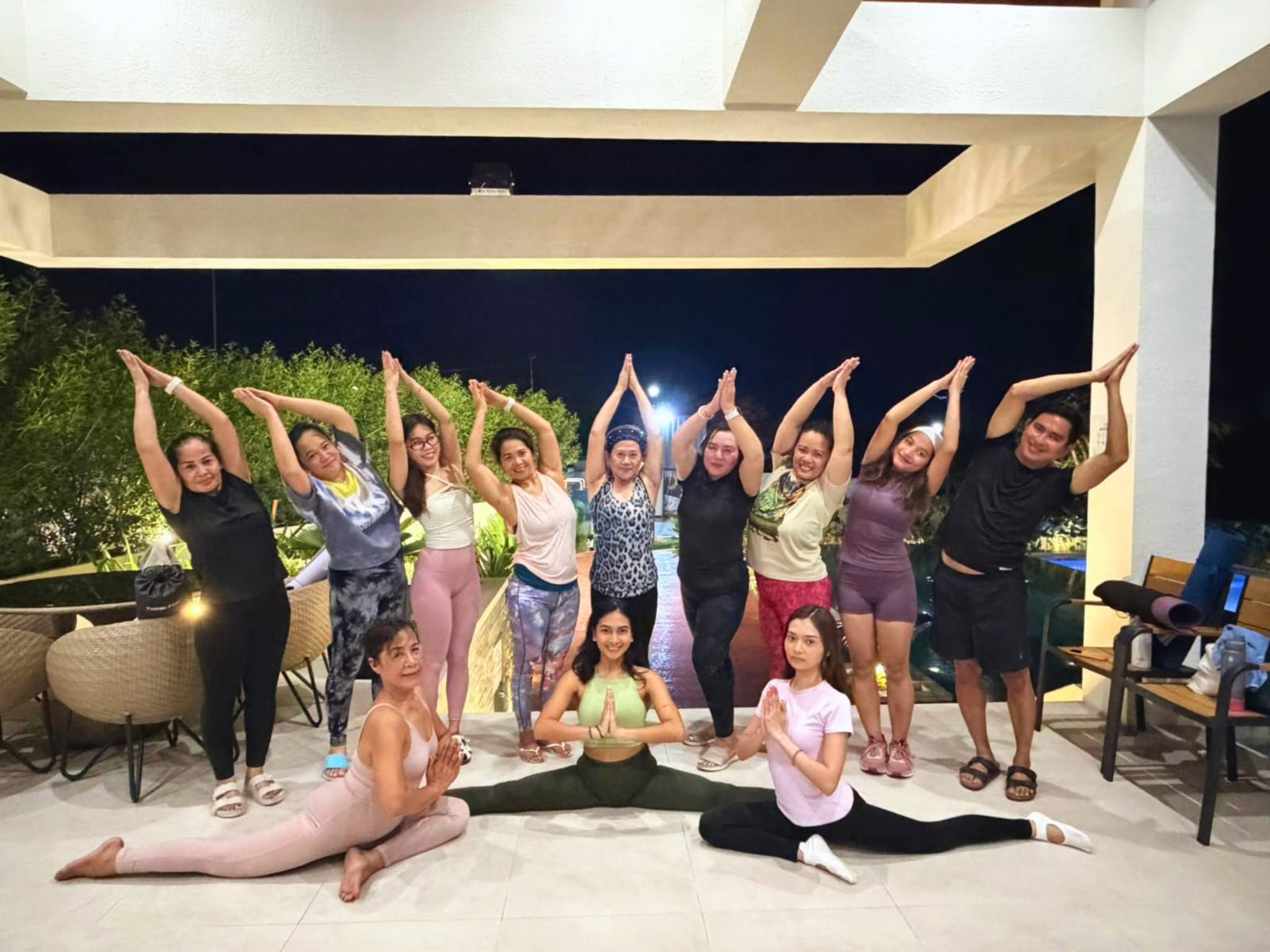 Sunset Yoga-1377